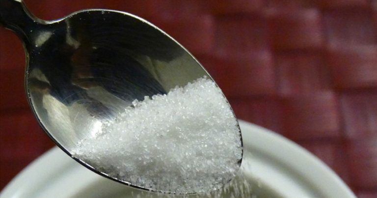 Il dolcificante artificiale finisce sotto accusa: rischi di aumentare il rischio di malattie cardiache Il dolcificante artificiale finisce sotto accusa: rischi di aumentare il rischio di malattie cardiache