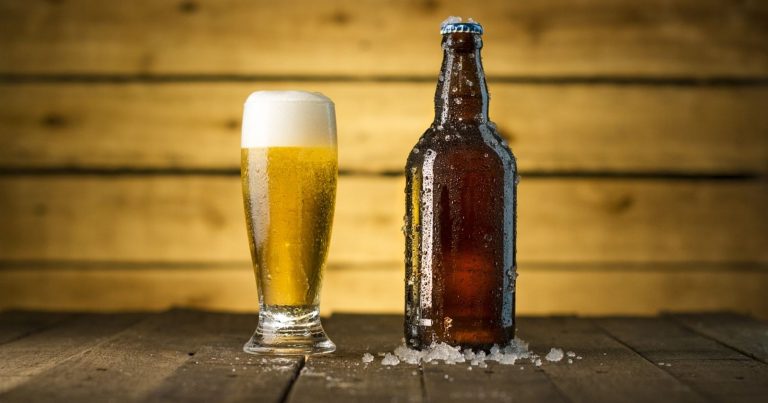 Bere birra ogni giorno fa bene alla salute: ecco perché e quanta berne Bere birra ogni giorno fa bene alla salute: ecco perché e quanta berne