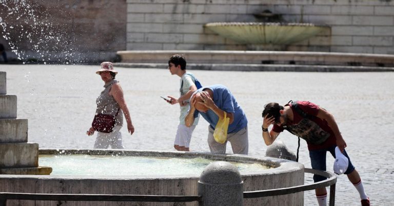 Meteo – Caldo disagevole, boom di malori in Italia; intervenuta l’idroambulanza a Positano, i dettagli