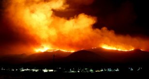 Meteo - Maltempo anticiclonico, incendi divampano in Calabria: 1 vittima e 4 feriti, i dettagli