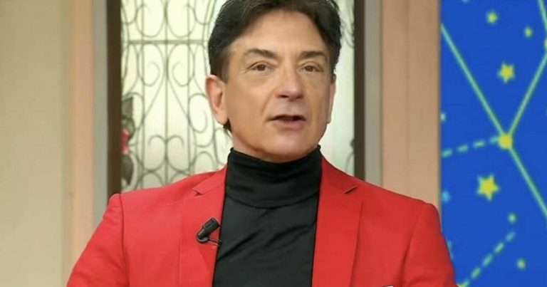 Oroscopo Paolo Fox oggi, martedì 1 agosto 2023: segni Leone, Vergine, Bilancia e Scorpione Oroscopo Paolo Fox oggi, martedì 1 agosto 2023: segni Leone, Vergine, Bilancia e Scorpione