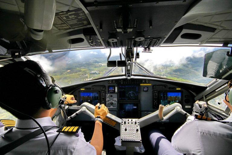 “Abbiamo visto gli ufo”, la dichiarazione shock dei piloti che sta facendo il giro del mondo