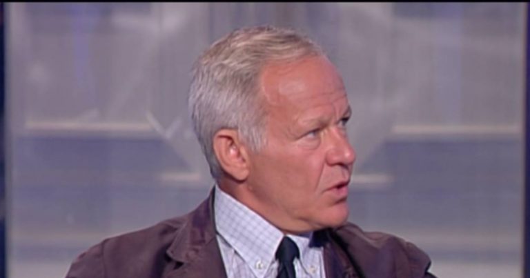Campi Flegrei, il capo dell’Ingv Doglioni: ‘Due scenari, il peggiore è…’ Campi Flegrei, il capo dell’Ingv Doglioni: ‘Due scenari, il peggiore è…’