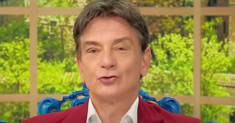 Oroscopo Paolo Fox oggi, lunedì 9 ottobre 2023: Ariete, Toro, Gemelli, Cancro Oroscopo Paolo Fox oggi, lunedì 9 ottobre 2023: Ariete, Toro, Gemelli, Cancro