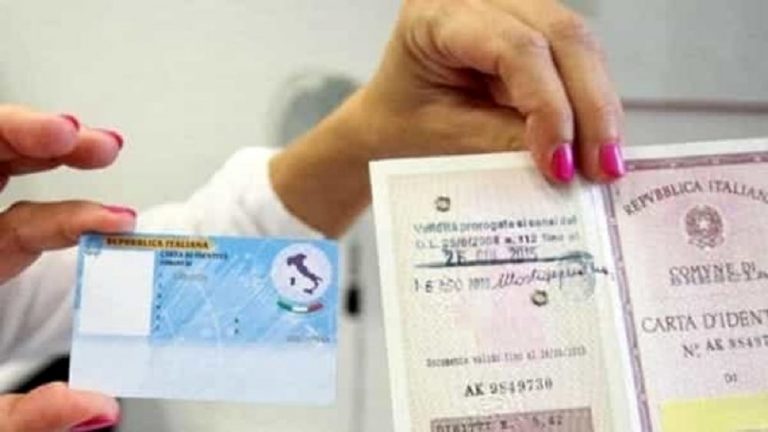 Carta di identità cartacea, dal 3 agosto non servirà più: ecco per cosa non si potrà più utilizzare Carta di identità cartacea, dal 3 agosto non servirà più: ecco per cosa non si potrà più utilizzare