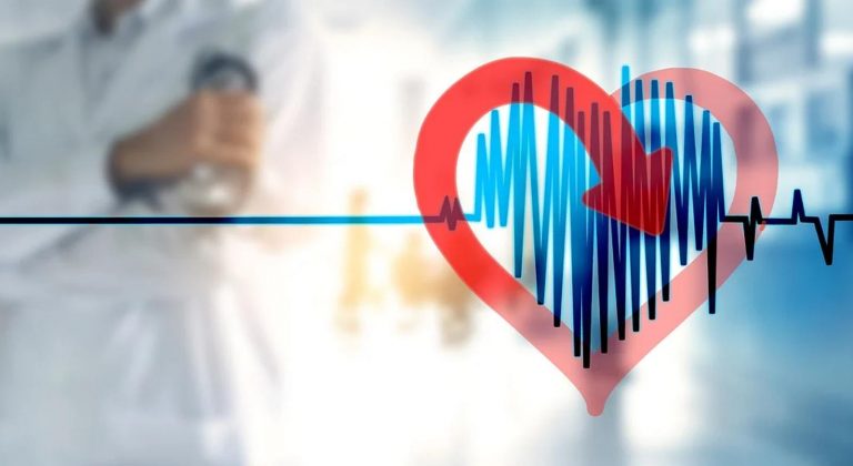 Arresto cardiaco, l’esperto svela: “In casi rari può essere preceduto da…” Arresto cardiaco, l’esperto svela: “In casi rari può essere preceduto da…”