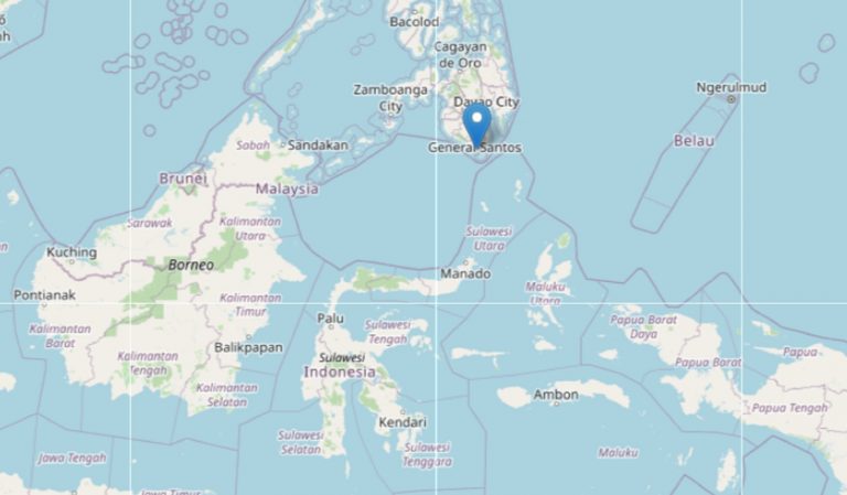 Forte terremoto M 6.8 Filippine, crolla il soffitto del centro commerciale. Il VIDEO