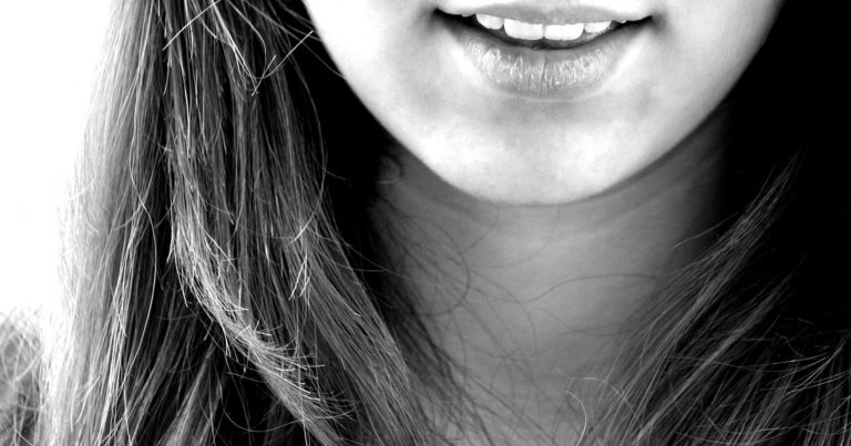 Bocca amara, un sintomo che può indicare queste malattie: ecco quali sono Bocca amara, un sintomo che può indicare queste malattie: ecco quali sono