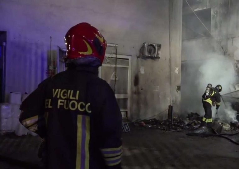 Incendio all’ospedale di Tivoli, il racconto del testimone: “Ho sentito…”