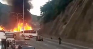 incidente camion venezuela autostrada