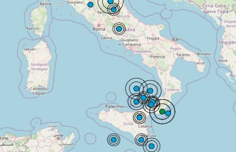 Terremoto, scossa di magnitudo 3.6 nettamente avvertita in provincia di Reggio Calabria: paura e scuole chiuse, ecco dove