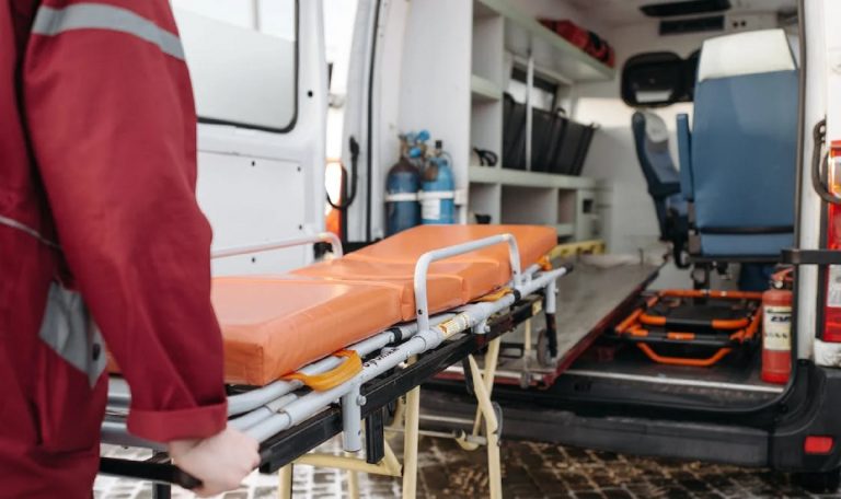 81 morti sospette destano allarme tra la popolazione: un integratore potrebbe essere la causa di tutto. Ecco dove è successo 81 morti sospette destano allarme tra la popolazione: un integratore potrebbe essere la causa di tutto. Ecco dove è successo