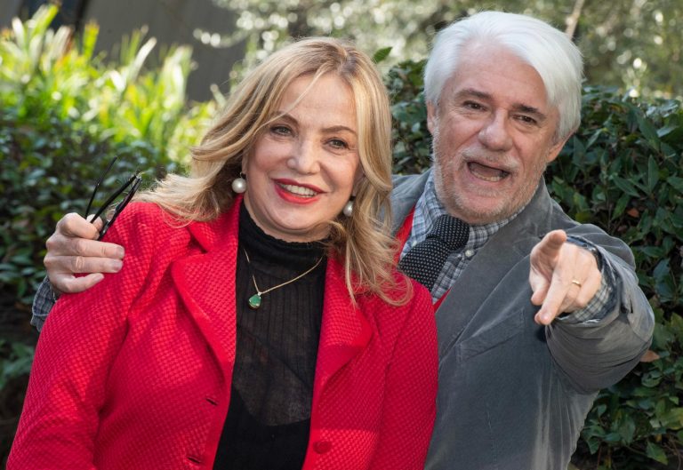 Grave lutto per Simona Izzo: il triste annuncio è stato dato da Ricky Tognazzi. Ecco cos’è successo