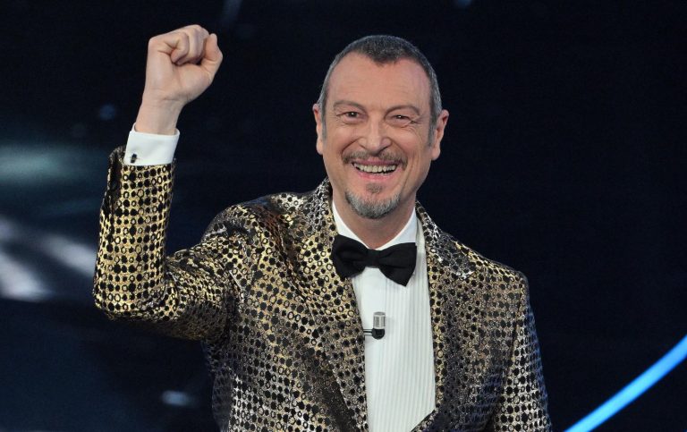 Festival di Sanremo, attenzione, gli orari di stasera sono diversi: ecco a che ora finisce