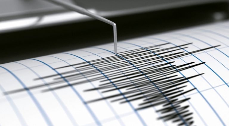 Forte terremoto M 4.8 avvertito a New York, voli sospesi