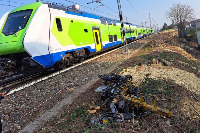 Incidente ferroviario in Italia: passeggeri evacuati. Ecco cos’è successo e dove