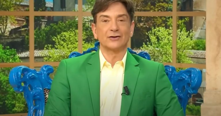 Oroscopo Paolo Fox oggi, domenica 31 marzo 2024, da Sagittario a Pesci: Acquario, evitate le polemiche Oroscopo Paolo Fox oggi, domenica 31 marzo 2024, da Sagittario a Pesci: Acquario, evitate le polemiche