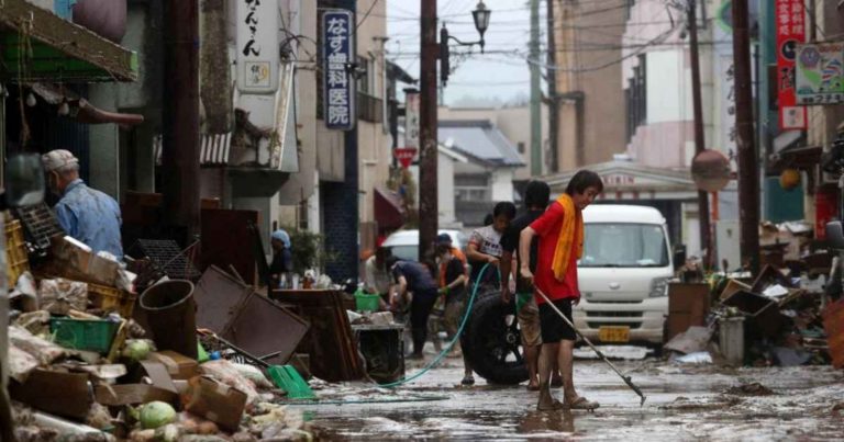 Meteo – Violenti nubifragi ed inondazioni travolgono la Tanzania, oltre 150 morti e 200 feriti: i dettagli Meteo – Violenti nubifragi ed inondazioni travolgono la Tanzania, oltre 150 morti e 200 feriti: i dettagli