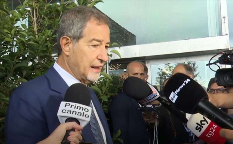 Campi Flegrei, il governo lavora al piano di evacuazione: come dovrà avvenire e cosa potrebbe accadere Campi Flegrei, il governo lavora al piano di evacuazione: come dovrà avvenire e cosa potrebbe accadere
