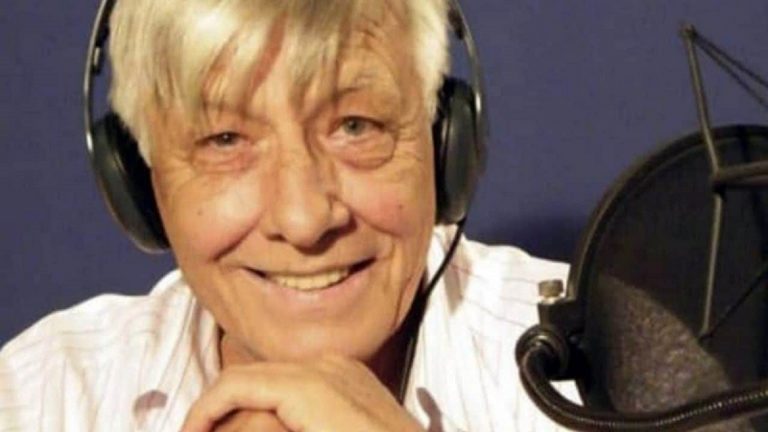 Oroscopo Branko oggi, domenica 26 maggio 2024, da Ariete a Pesci: Cancro, problemi fisici Oroscopo Branko oggi, domenica 26 maggio 2024, da Ariete a Pesci: Cancro, problemi fisici
