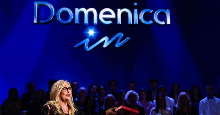 Mara Venier, ecco quando torna in onda su Rai 1 “Domenica In” Mara Venier, ecco quando torna in onda su Rai 1 “Domenica In”