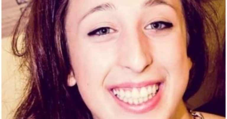 Onda anomala travolge Margherita, morta a soli 28 anni. Il sindaco: “Una tragedia…”