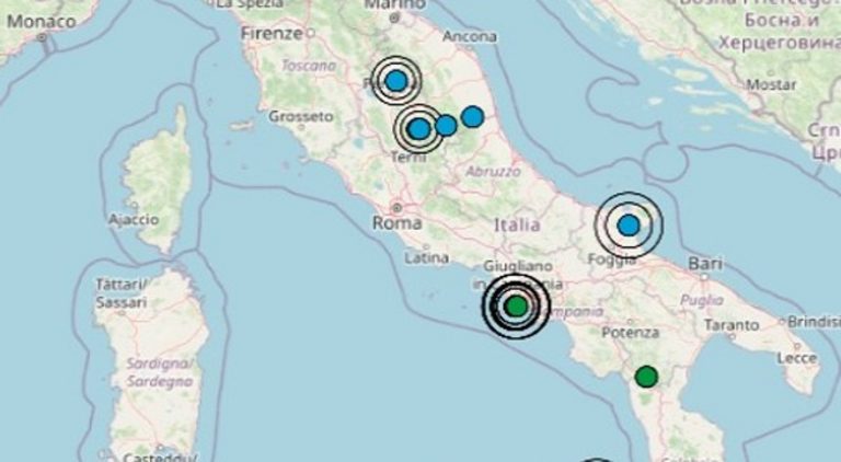 Forte terremoto M 4.0 avvertito a Napoli oggi, 26 luglio 2024: epicentro ai Campi Flegrei – Dati Ingv