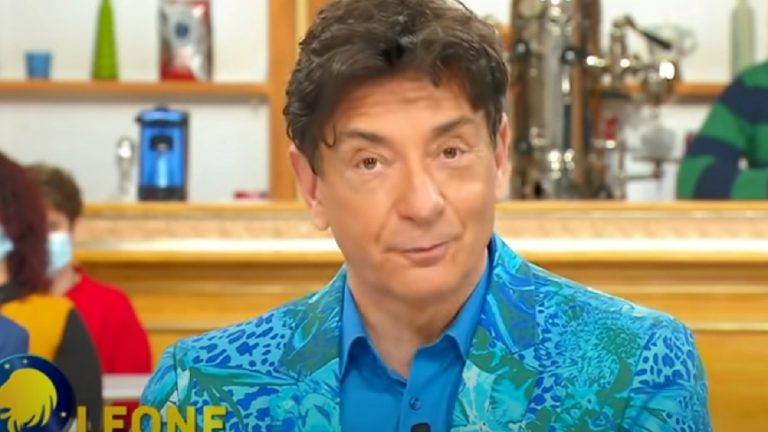 Oroscopo Paolo Fox oggi, lunedì 22 luglio 2024, da Ariete a Cancro: Toro sottotono e nervoso Oroscopo Paolo Fox oggi, lunedì 22 luglio 2024, da Ariete a Cancro: Toro sottotono e nervoso