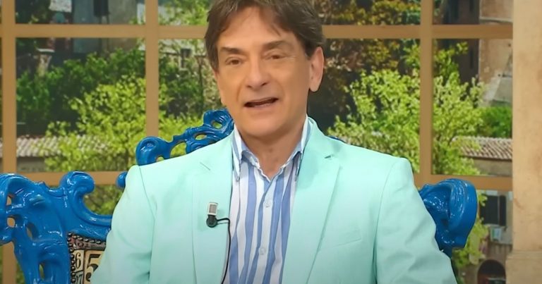 Oroscopo Paolo Fox oggi, giovedì 25 luglio 2024 da Sagittario a Pesci: Capricorno, torna la fiducia in voi stessi Oroscopo Paolo Fox oggi, giovedì 25 luglio 2024 da Sagittario a Pesci: Capricorno, torna la fiducia in voi stessi