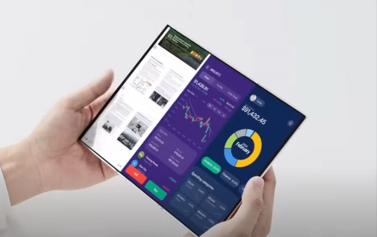 Huawei Mate XT, ordini boom: oltre 2,7 milioni di richieste in pochi giorni, le caratteristiche Huawei Mate XT, ordini boom: oltre 2,7 milioni di richieste in pochi giorni, le caratteristiche