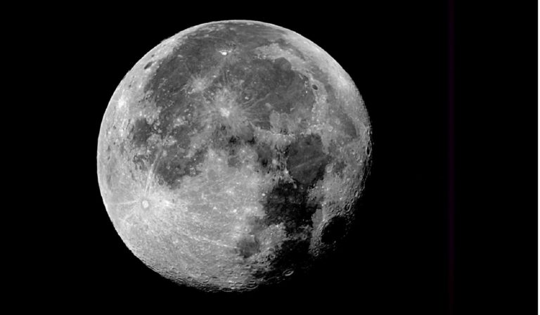 La Terra avrà una seconda Luna, ecco cosa significa e di quale fenomeno si tratta