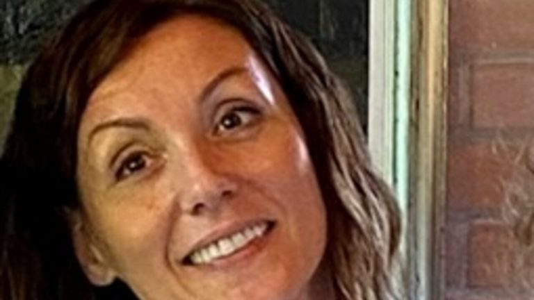 Susanna Recchia scomparsa insieme alla figlia di 3 anni: trovata l’auto e una lettera d’addio