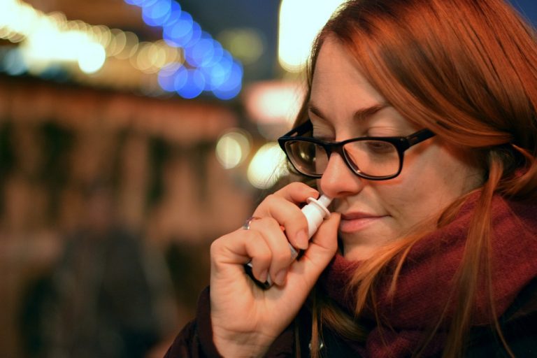 Uno spray nasale potrebbe proteggerci in futuro da virus potenzialmente letali: ecco la nuova scoperta che giunge dal Texas Uno spray nasale potrebbe proteggerci in futuro da virus potenzialmente letali: ecco la nuova scoperta che giunge dal Texas