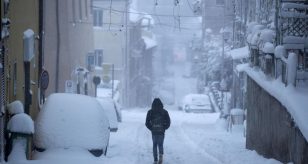 Meteo - Maltempo autunnale conquista l'Italia, con neve in abbassamento sulle Alpi: i dettagli