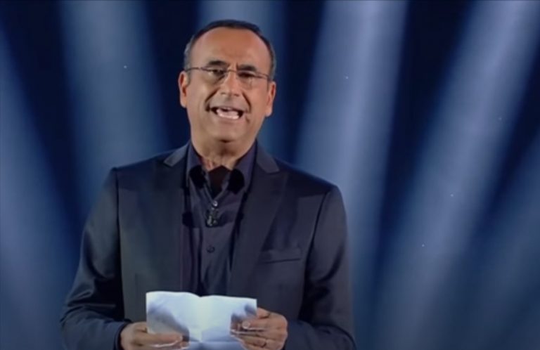 Carlo Conti shock, a Sanremo 2025 sta per organizzare la reunion di una storica band mondiale