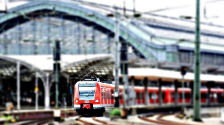 Sciopero treni 12-13 ottobre 2024: gli orari dello stop e come informarsi sui treni disponibili Sciopero treni 12-13 ottobre 2024: gli orari dello stop e come informarsi sui treni disponibili