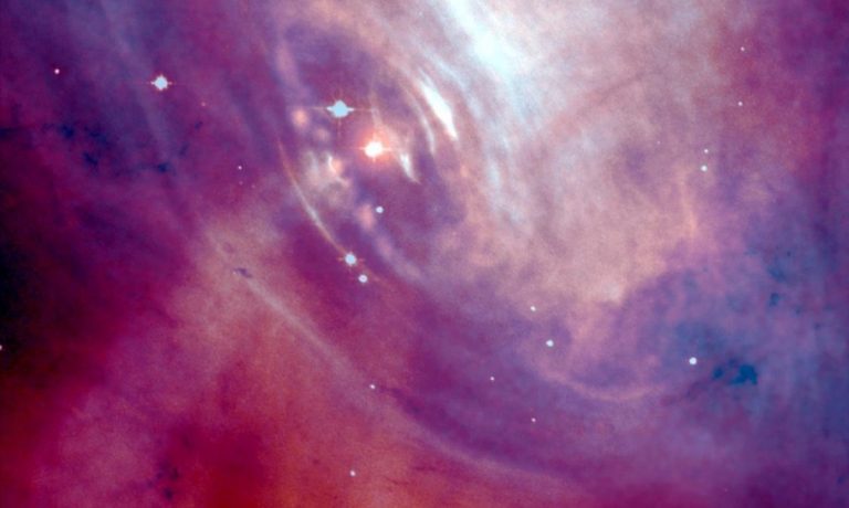 Questa incredibile supernova si sta espandendo a folli velocità nello spazio Questa incredibile supernova si sta espandendo a folli velocità nello spazio