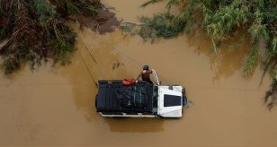 Meteo - Alluvione Spagna, salito a oltre 150 il numero dei morti. 7 dispersi trovati vivi, i dettagli