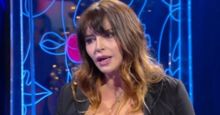 Francesca Rettondini, chi è l’attrice e conduttrice: l’amore con Alberto Castagna e il nuovo compagno