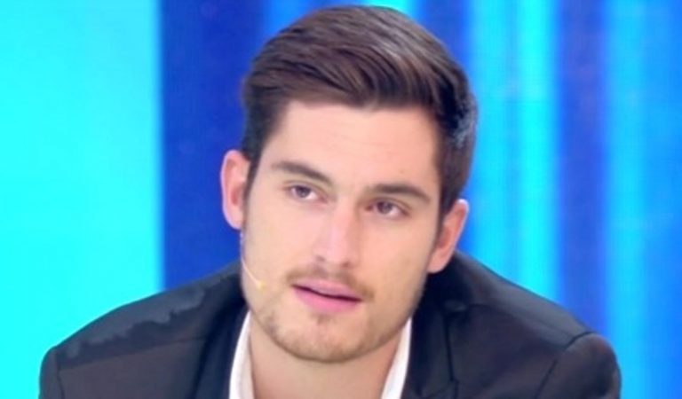 Filippo De André, chi è il fratello gemello di Francesca De André: la mamma Carmen e il rapporto con il padre Cristiano Filippo De André, chi è il fratello gemello di Francesca De André: la mamma Carmen e il rapporto con il padre Cristiano