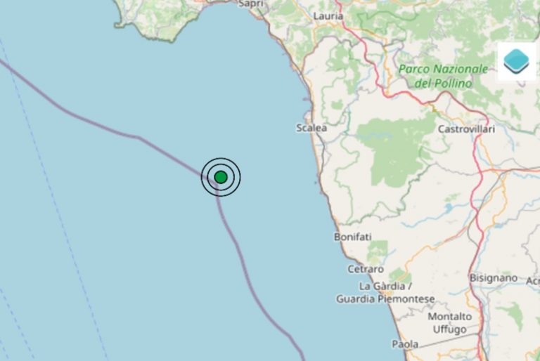 Terremoto oggi in Calabria, lunedì 11 novembre 2024, scossa M 2.9 al largo della costa nord-occidentale: dati Ingv