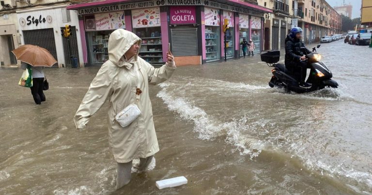 Maltempo in Spagna, la “Dana” arriva a Malaga: ospedale inondato. Ecco la situazione