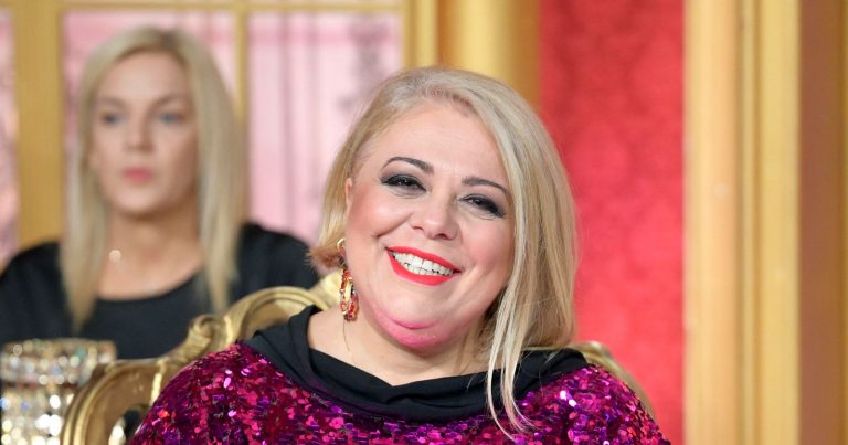 Rossella Erra interviene sul caso Angelo Madonia: ”Guardava sempre verso…” Rossella Erra interviene sul caso Angelo Madonia: ”Guardava sempre verso…”