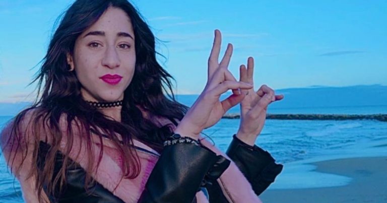 Emanuela Chirilli, chi è la ragazza di 28 anni morta nell’incendio a Napoli Emanuela Chirilli, chi è la ragazza di 28 anni morta nell’incendio a Napoli
