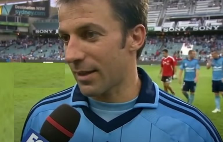 Calcio a lutto, è morto l’ex giocatore amico di Del Piero affetto da Sla da 25 anni Calcio a lutto, è morto l’ex giocatore amico di Del Piero affetto da Sla da 25 anni