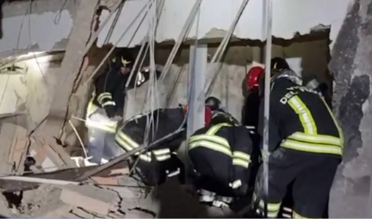 Esplosione villetta Aprilia, sale a tre il bilancio delle vittime Esplosione villetta Aprilia, sale a tre il bilancio delle vittime