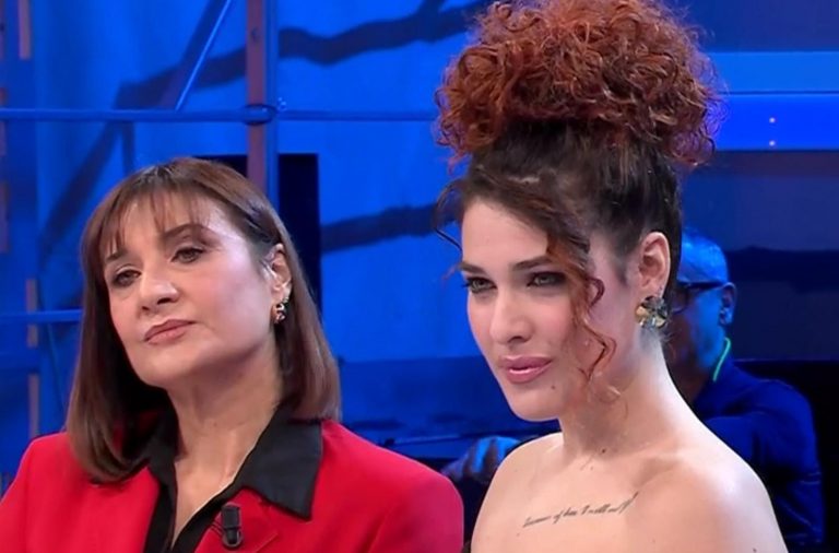 Affari Tuoi, la partita di Chiara Lucia dal Lazio e la sfortunata decisione di cambiare il pacco: ecco com’è andata