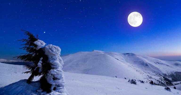 Luna piena mercoledì 12 febbraio 2025, ecco perché si chiama Luna della neve