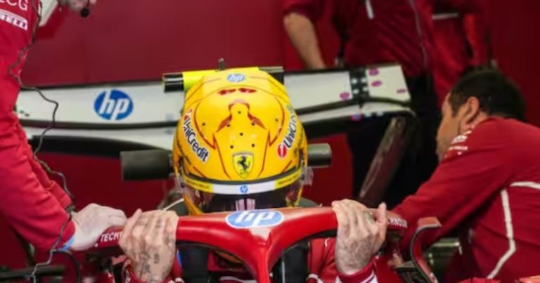 Risultati test F1 Bahrain 2025, seconda giornata: a Sakhir oggi il più veloce è stato Lewis Hamilton al mattino Risultati test F1 Bahrain 2025, seconda giornata: a Sakhir oggi il più veloce è stato Lewis Hamilton al mattino