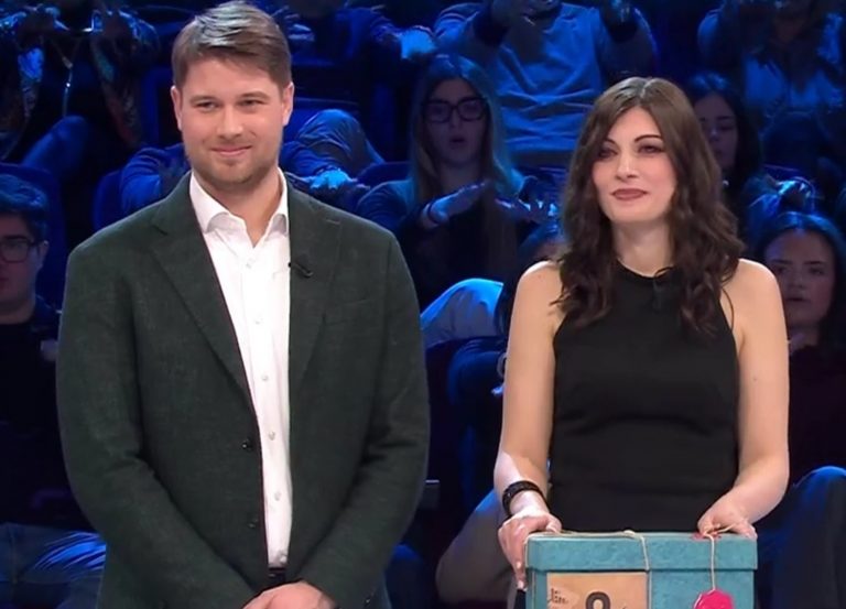 Laura dal Friuli-Venezia Giulia, chi è la concorrente di Affari Tuoi che ha vinto 20.000 euro